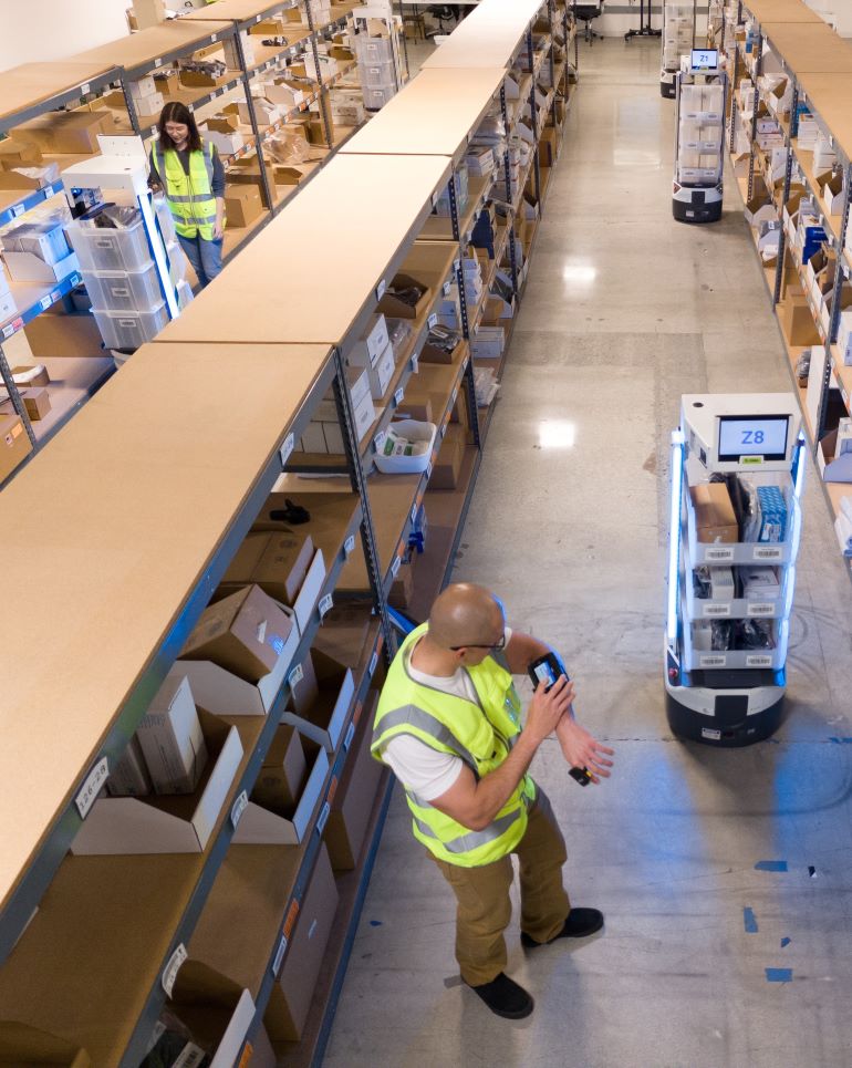 Zebra Symmetry directs workflows for order fulfillment.