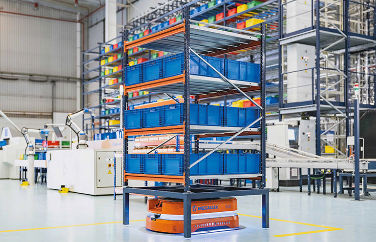 Mecalux and MIT will research swarm intelligence for warehouse robots such as these AMRs.