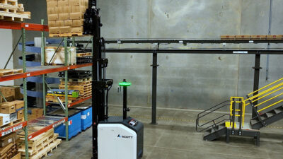 Scott Automation's NexBot performing a counterbalance lift.