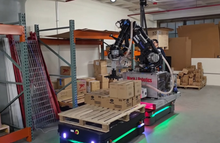 Black-I Robotics' mobile manipulator robot at MassRobotics.
