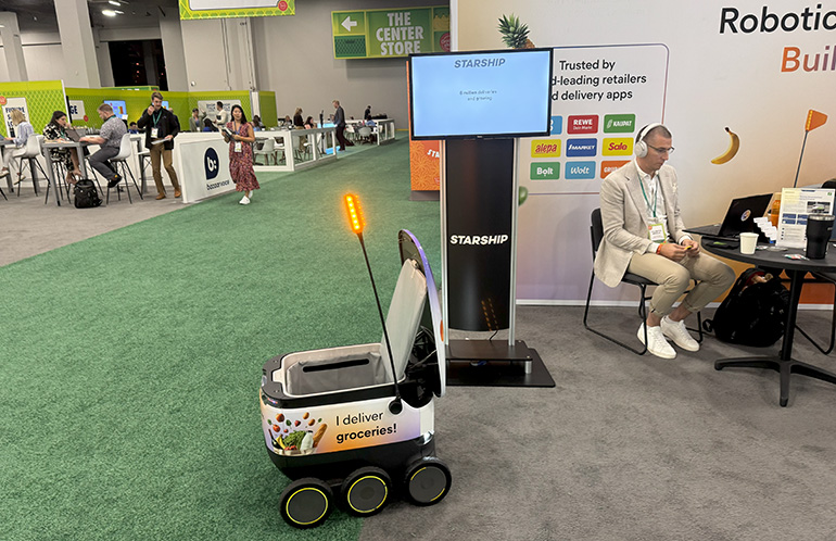 Starship showed its delivery robot at Grocery Shop 2025.