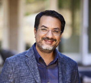 Lioras Elazary, „inVia Robotics“ generalinis direktorius, yra sandėlių automatizavimo ekspertas. Jis yra vienas iš ekspertų, dalyvaujančių apskritojo stalo diskusijoje.