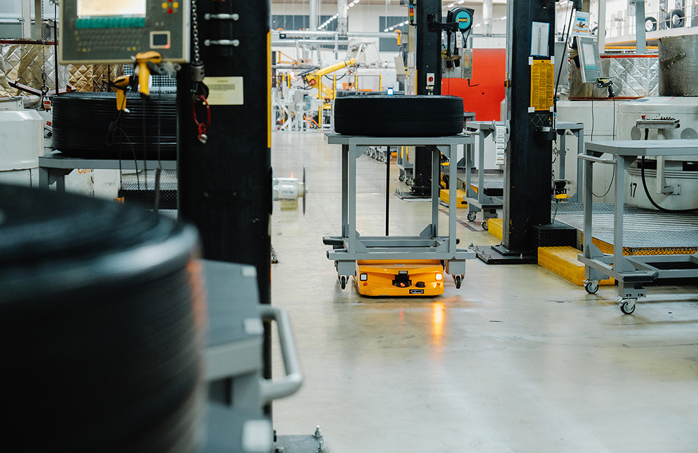 Continental deploys AMRs to speed up tire production