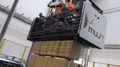 MujinOS orchestrates systems including this palletizing and loading robot, says Mujin.