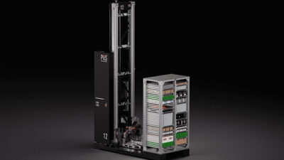 Pick8ship built its own robot and software to collect trays rather than shelves.