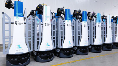 Locus Vector robots in a warehouse.