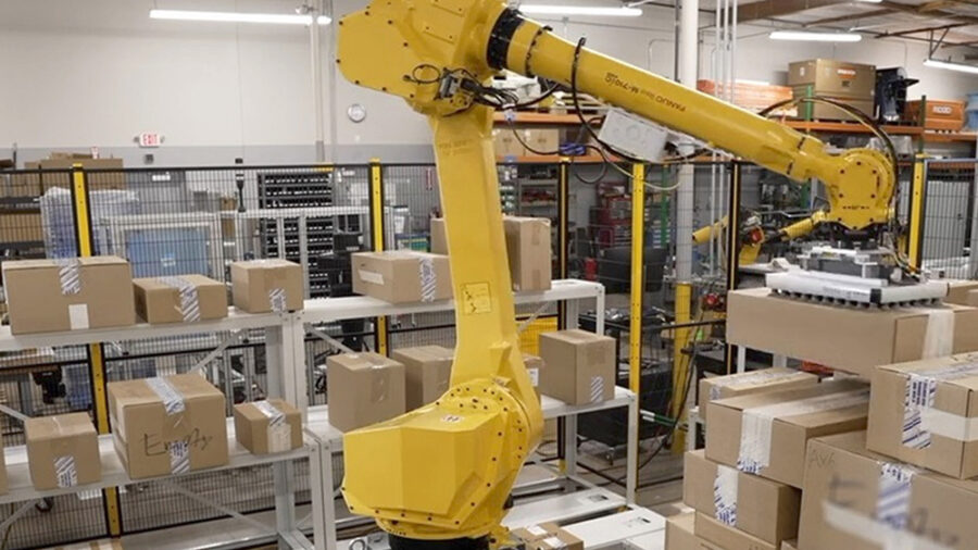 Jacobi Robotics Omnipalletizer robot.